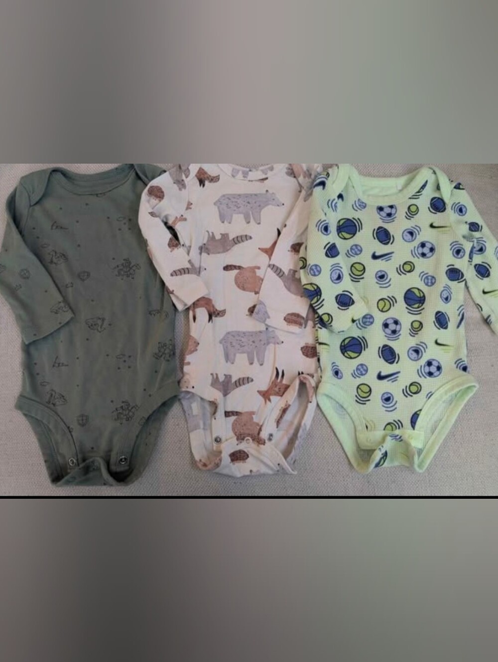 Nike And Carter's Print Long-Sleeve One-Piece Bodysuits . Size 6m